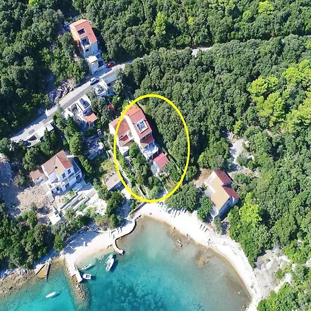 アパート Cebalo Kor Ula